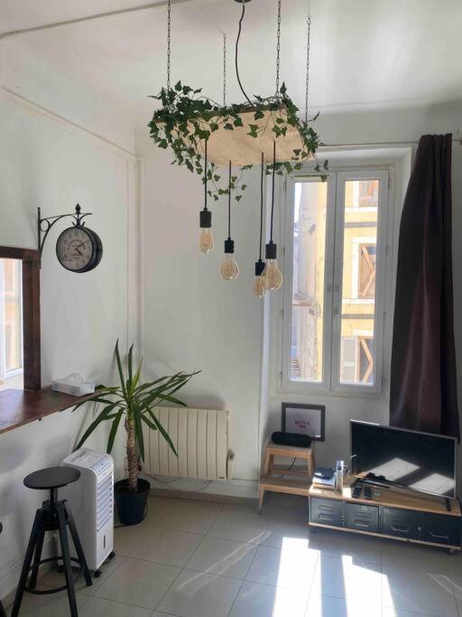 Ferienwohnung Entre Gare Saint Charles Et Vieux Port Marseilles Exterior foto